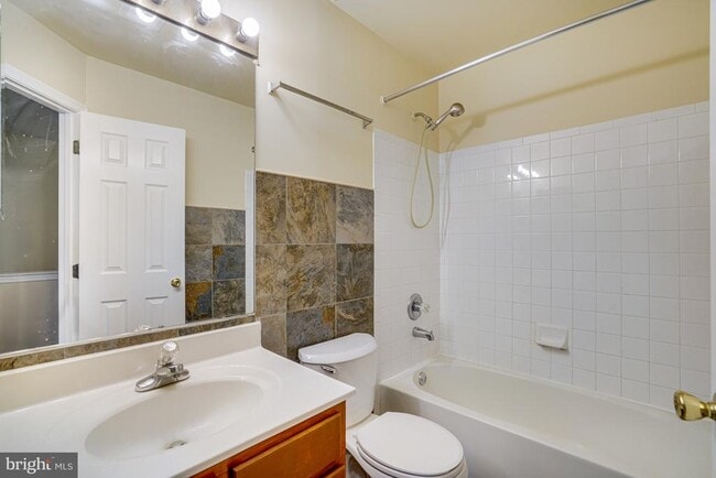 Building Photo - 6187 Les Dorson Ln