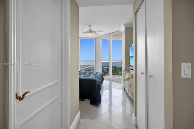 Building Photo - 4779 Collins Ave