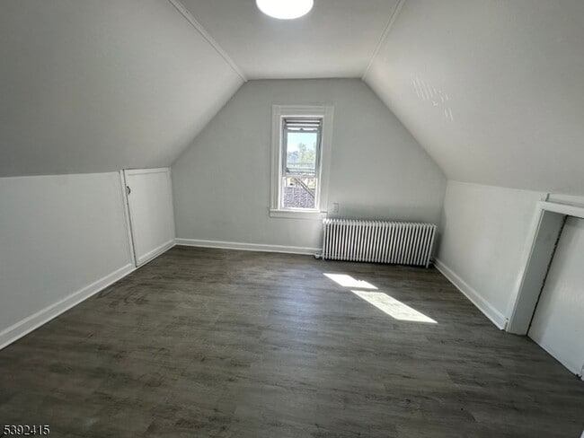 Building Photo - 22 2nd Ave