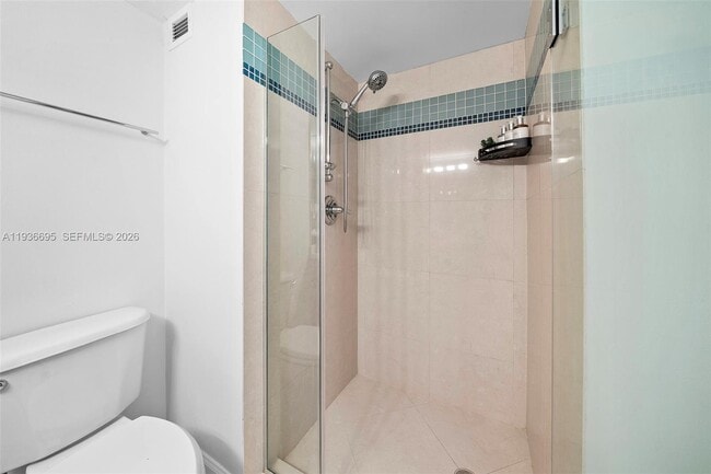 Building Photo - 2301 Collins Ave