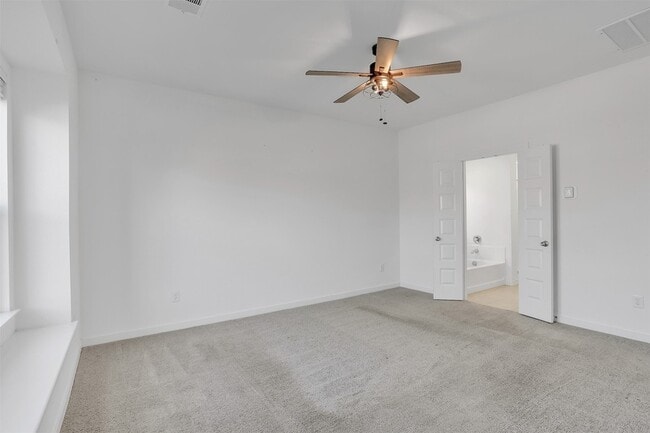 Building Photo - 3917 Spencer Ln