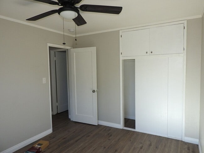 Building Photo - 149wisc