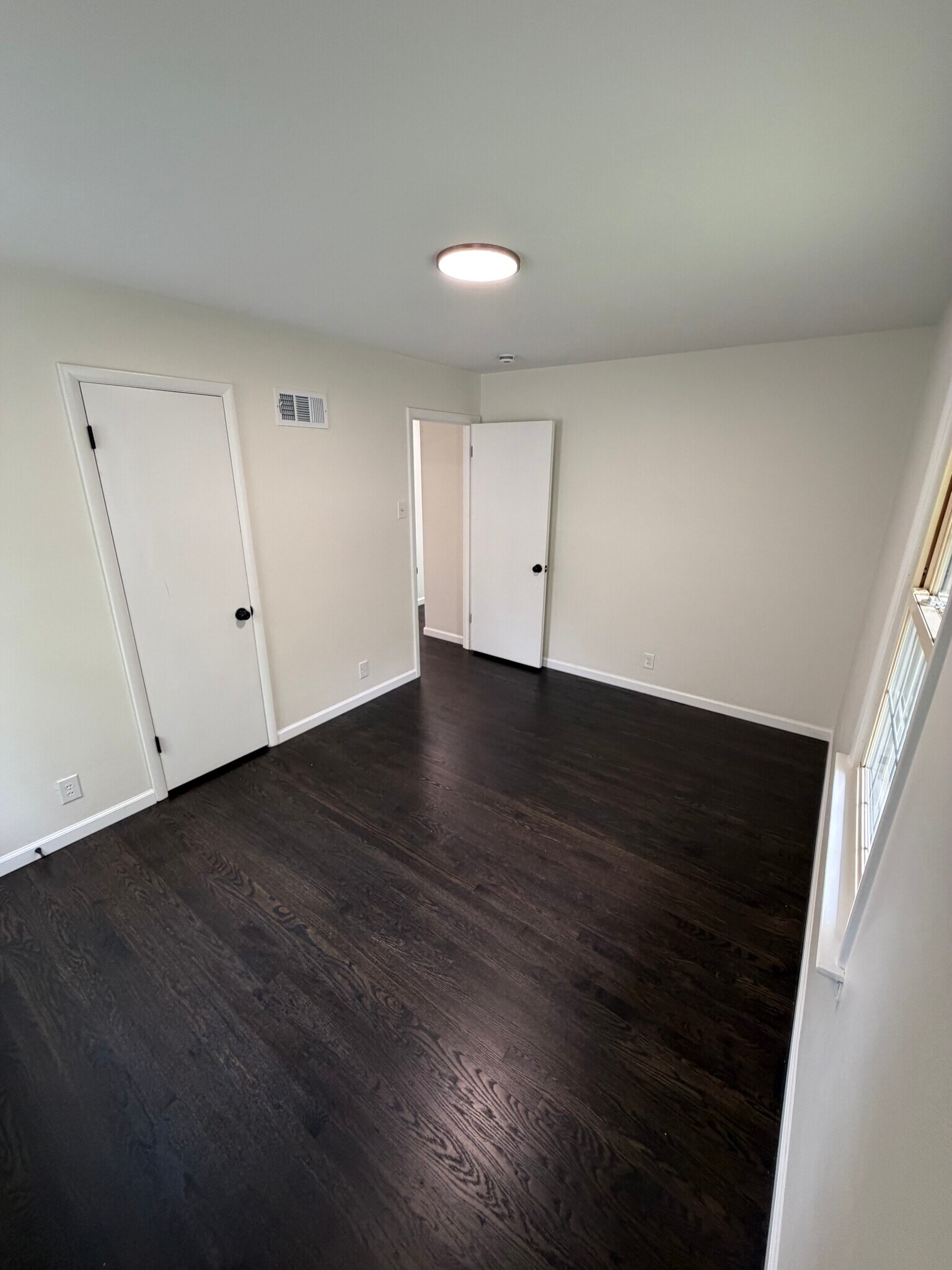 Building Photo - 8649 Kathlyn Dr