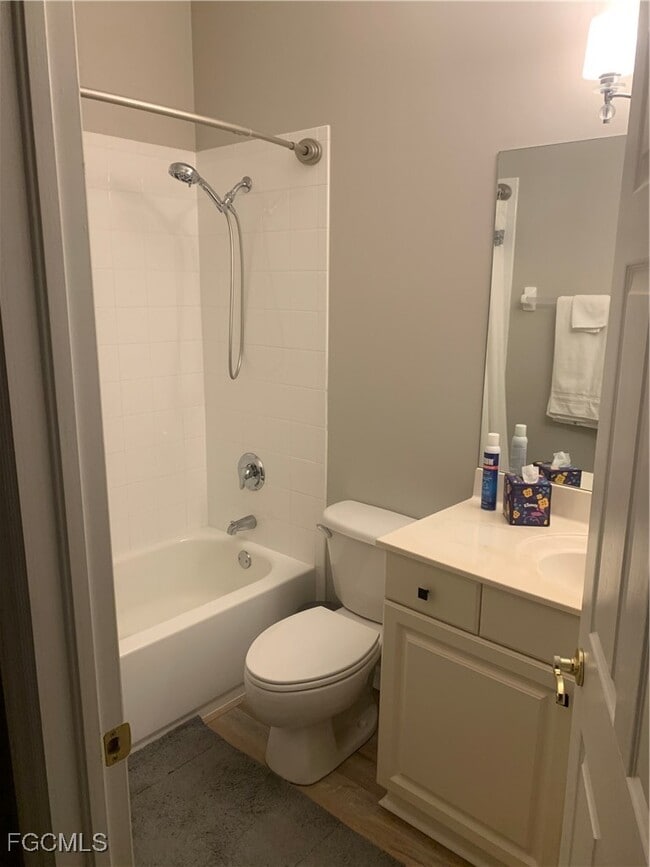 Building Photo - 10600 Tirano Ct