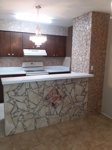 Newly remodeled kitchen - 1011 Ennis Joslin Rd