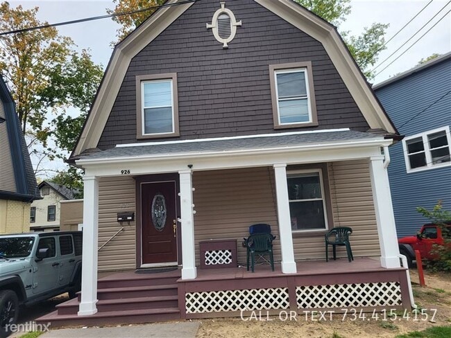 Building Photo - 926 Greenwood Ave