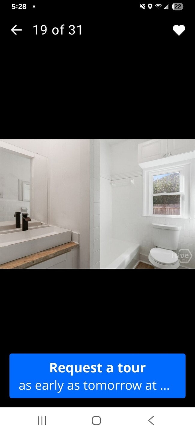 Building Photo - 1114 E 59th St