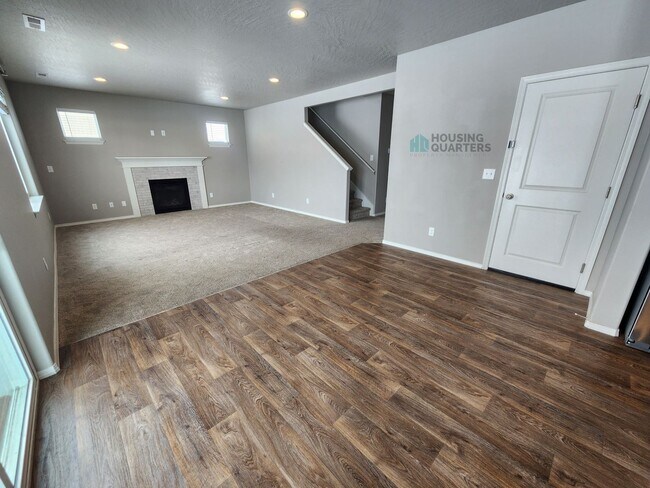 Building Photo - 209 S Lawson St