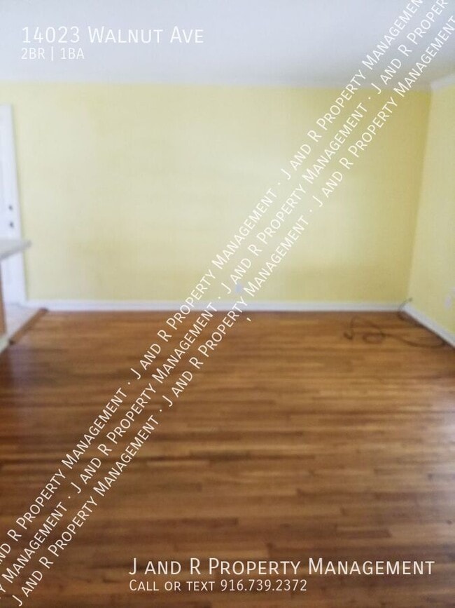 Building Photo - 14023 Walnut Ave