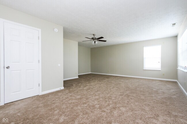 Building Photo - 3102 Salamonie Dr
