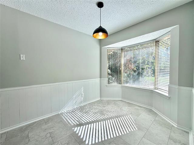 Building Photo - 1821 Broadway St