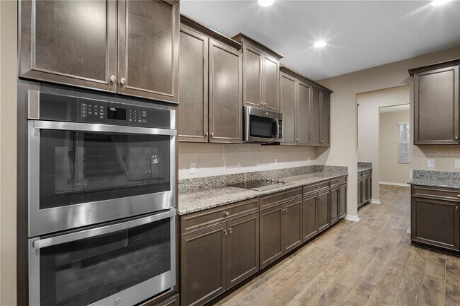 Building Photo - 16140 Monterey Greens Cir