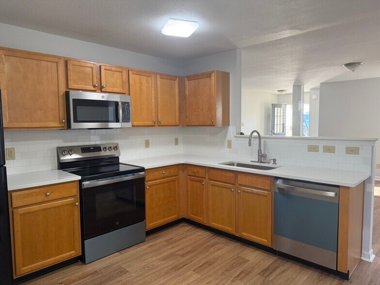 Building Photo - 4476 Norfleet St