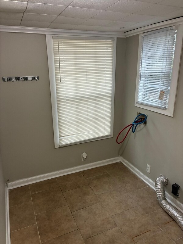 Building Photo - 3532 Crassia St