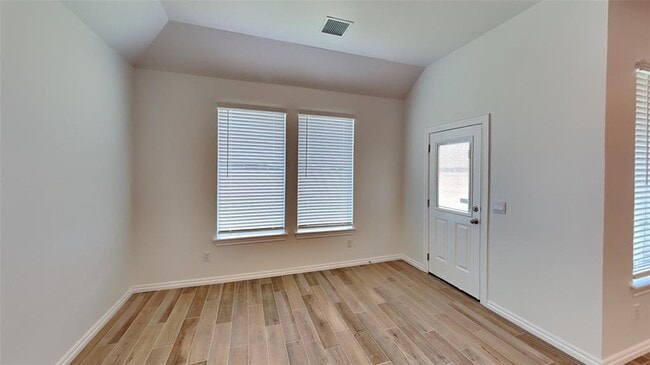 Building Photo - 2513 Kathleens Crossing