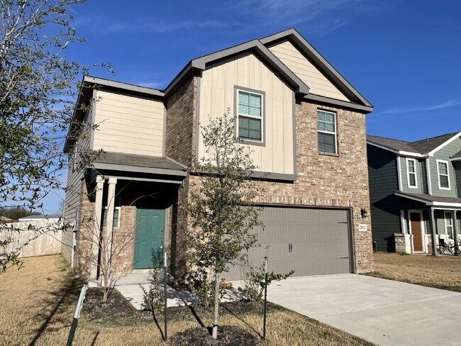 Building Photo - Adorable home located in the community of ...