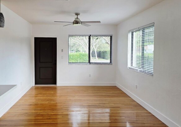 Building Photo - 2440 SW 64th Ave