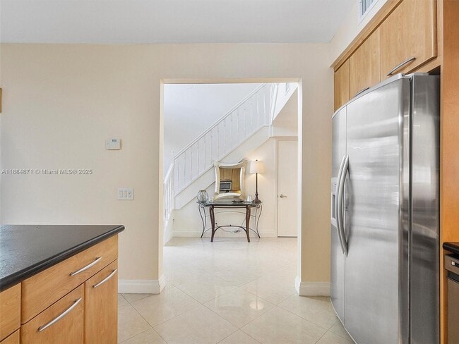 Building Photo - 3620 Yacht Club Dr