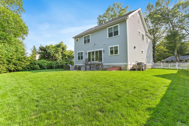 Building Photo - 200 Harvester Rd