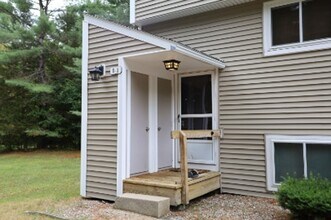 Building Photo - 52 Orris Rd