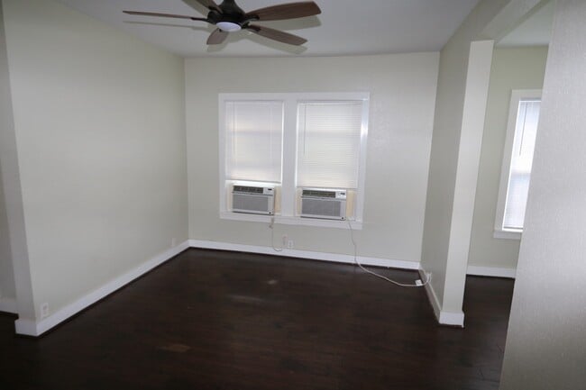 Building Photo - 2515 Cleburne St