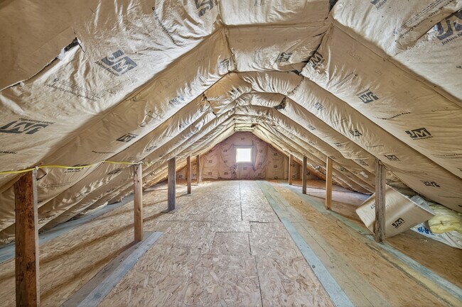 Building Photo - 43965 Deerwood Trail
