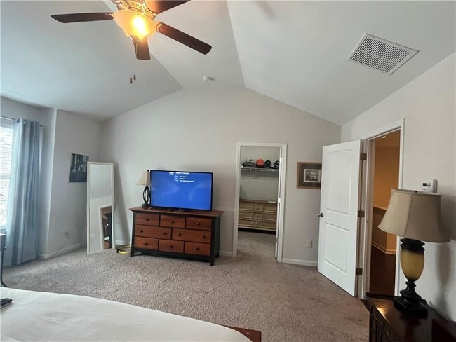 Building Photo - 5545 Bright Cross Wy