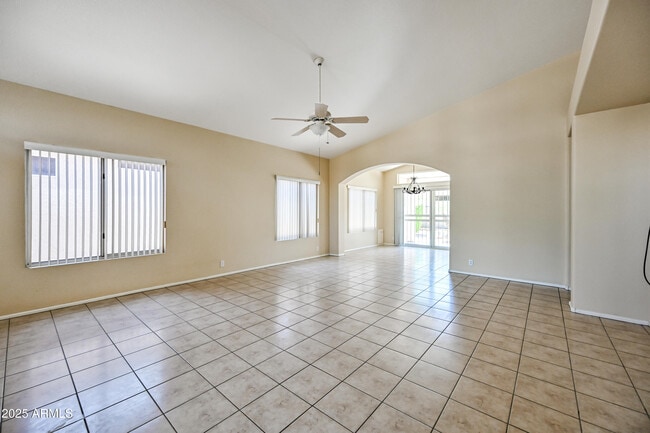 Building Photo - 9021 W Escuda Dr