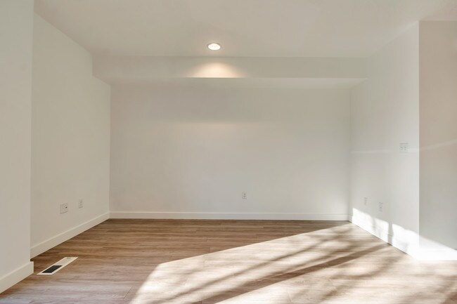 Interior Photo - Maven TownHomes