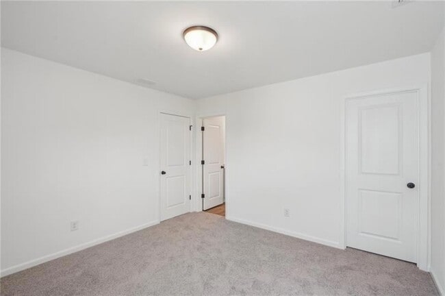 Building Photo - 522 Silverleaf Trl