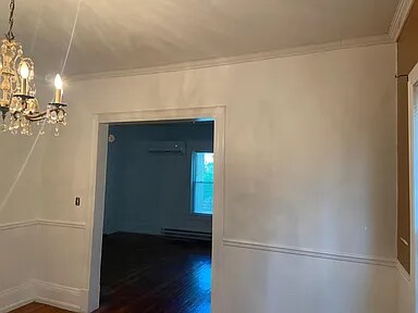 Building Photo - 933 Clay Ave