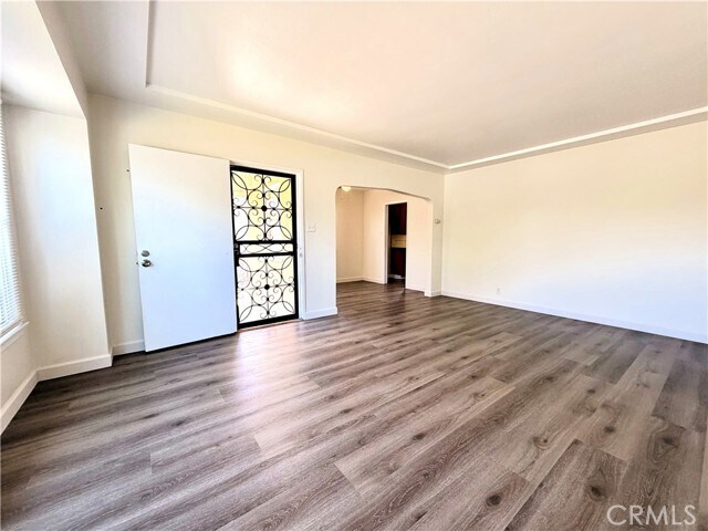 Building Photo - 12911 Whitewood Ave