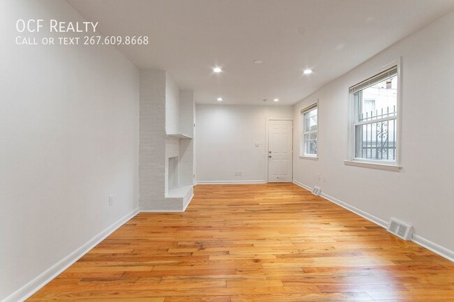 Building Photo - 1516 Addison St