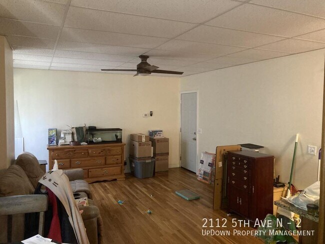 Building Photo - 2112 N 5th Ave