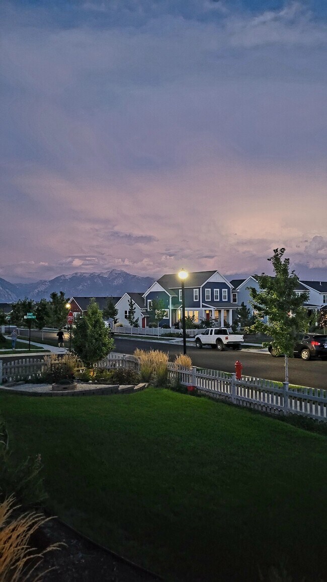 Building Photo - 11366 Sandbank Way