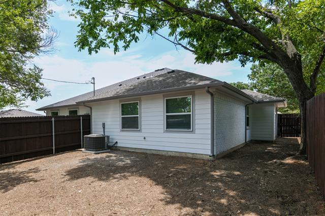 Building Photo - 2501 Windy Pine Ln