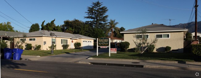 Primary Photo - 9649-9651 E Naomi Ave