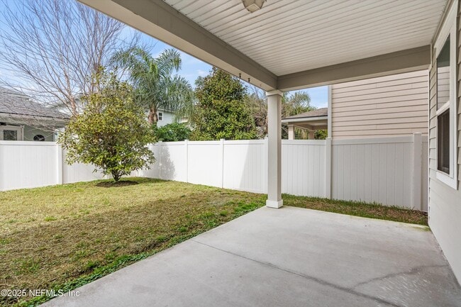 Building Photo - 4088 Coastal Ave