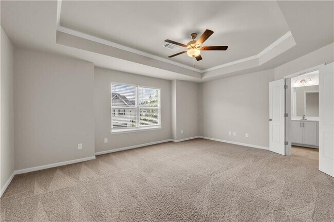Building Photo - 1486 Fern Ridge Ln