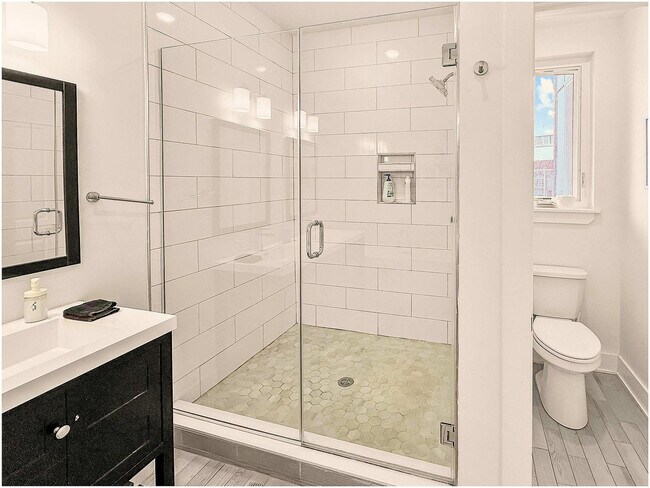 Building Photo - 1115 Germantown Ave