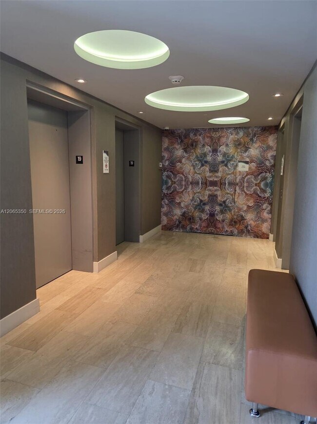 Building Photo - 4111 S Ocean Dr