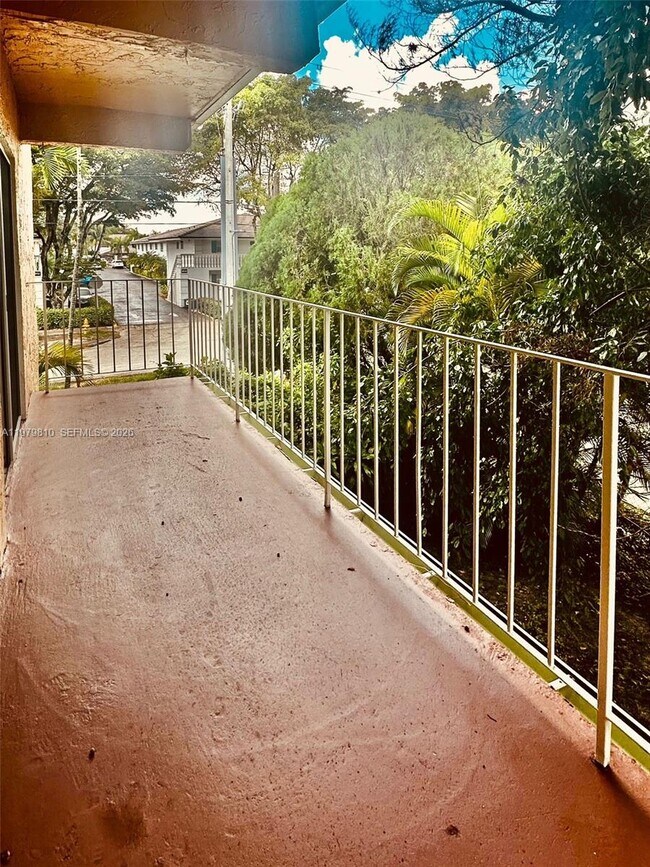 Building Photo - 8101 SW 73rd Ave