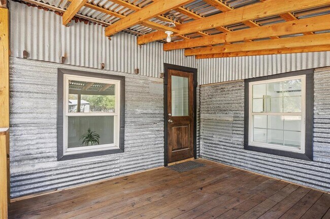 Building Photo - 9008 Appaloosa Run