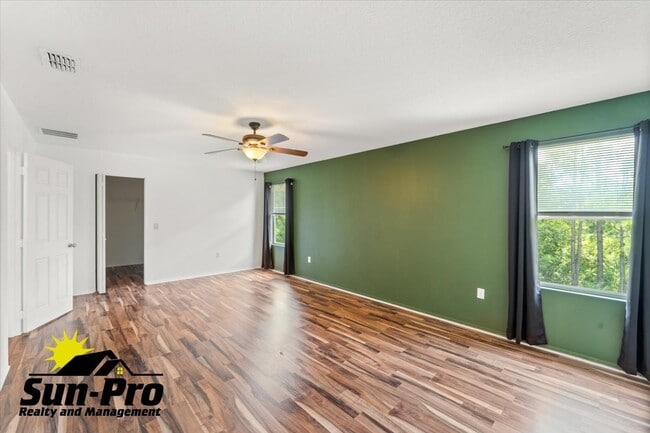 Building Photo - 313 Bayberry Lakes Blvd