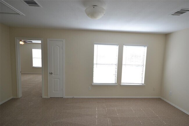 Building Photo - 3302 High Cotton Cove