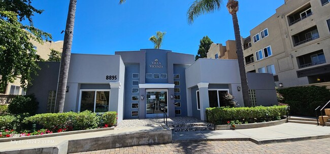 Building Photo - UTC / La Jolla - Villa Vicenza / Nice 1 Be...