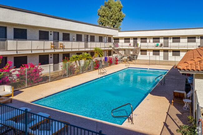Pool/Clubhouse - 18202 N Cave Creek Rd
