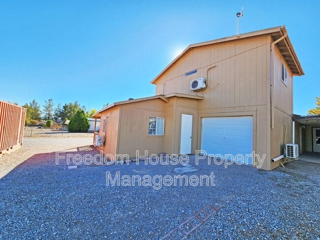 Building Photo - 5391 Money St