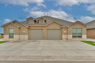 Building Photo - 1901 Langford Ave
