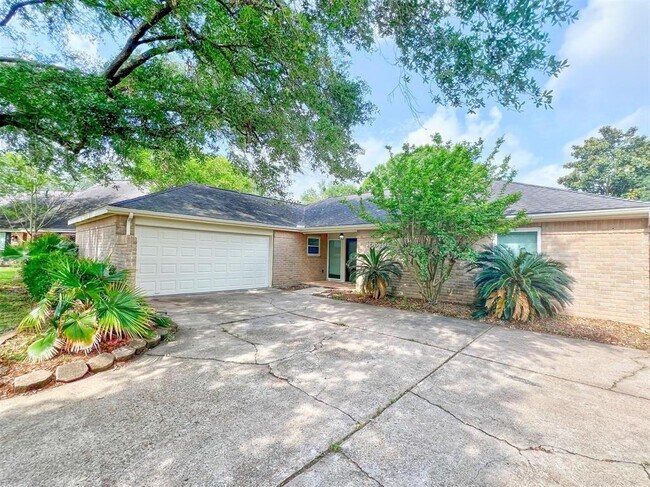 Primary Photo - 15810 Stanhope Ct